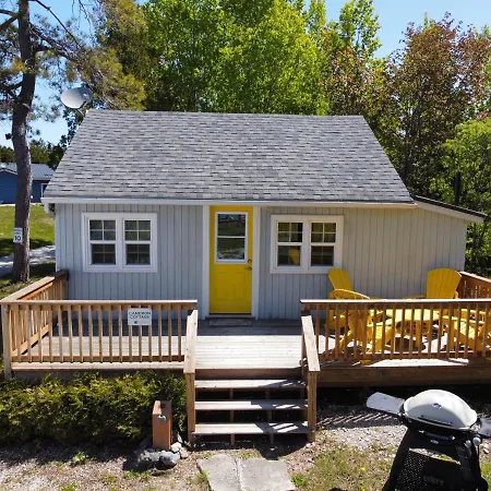 Neptunes Hideaway Tobermory Exterior photo