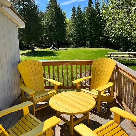 Neptunes Hideaway Tobermory Exterior photo
